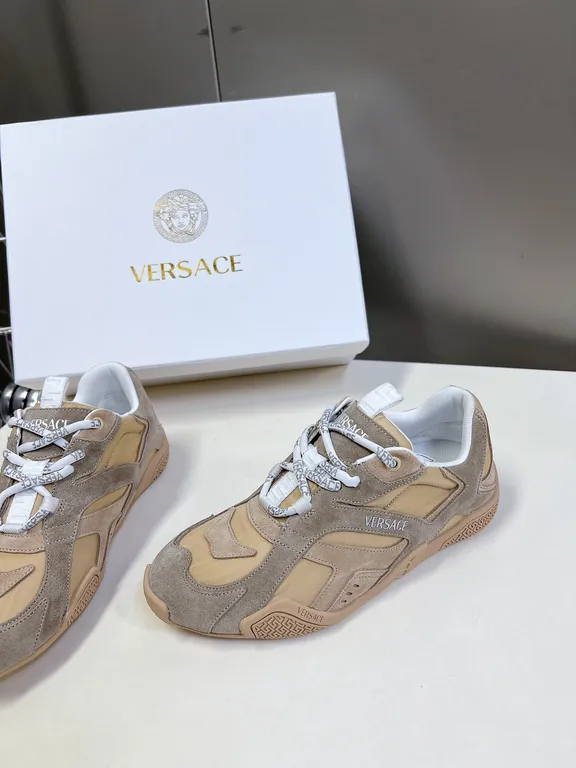 Versace Shoe 